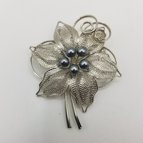 Vintage Silvertone Wirework Flower Brooch Pin Faux Pearls Gray Large Estate - Picture 6 of 10